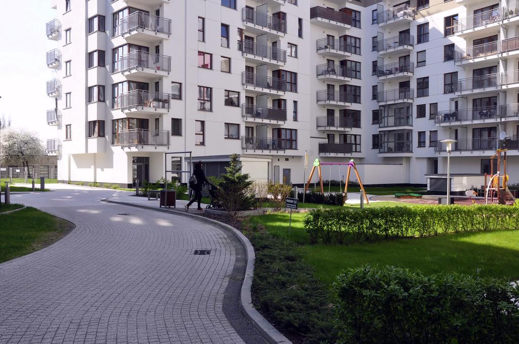 Prudentia Apartments Wola Варшава Экстерьер фото